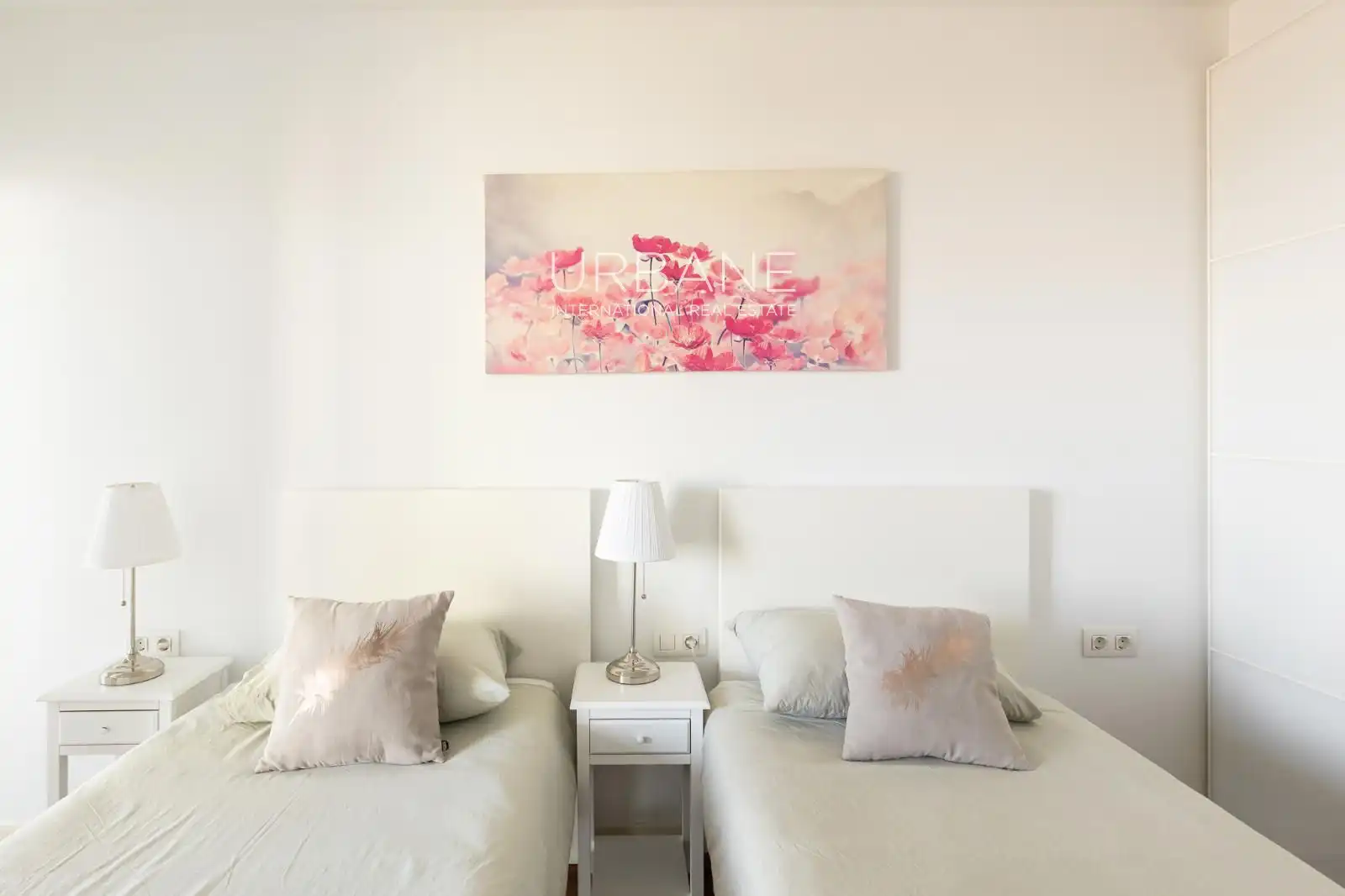 Habitación de Ático de alquiler en Barcelona con Aire acondicionado, Calefacción y Amueblado