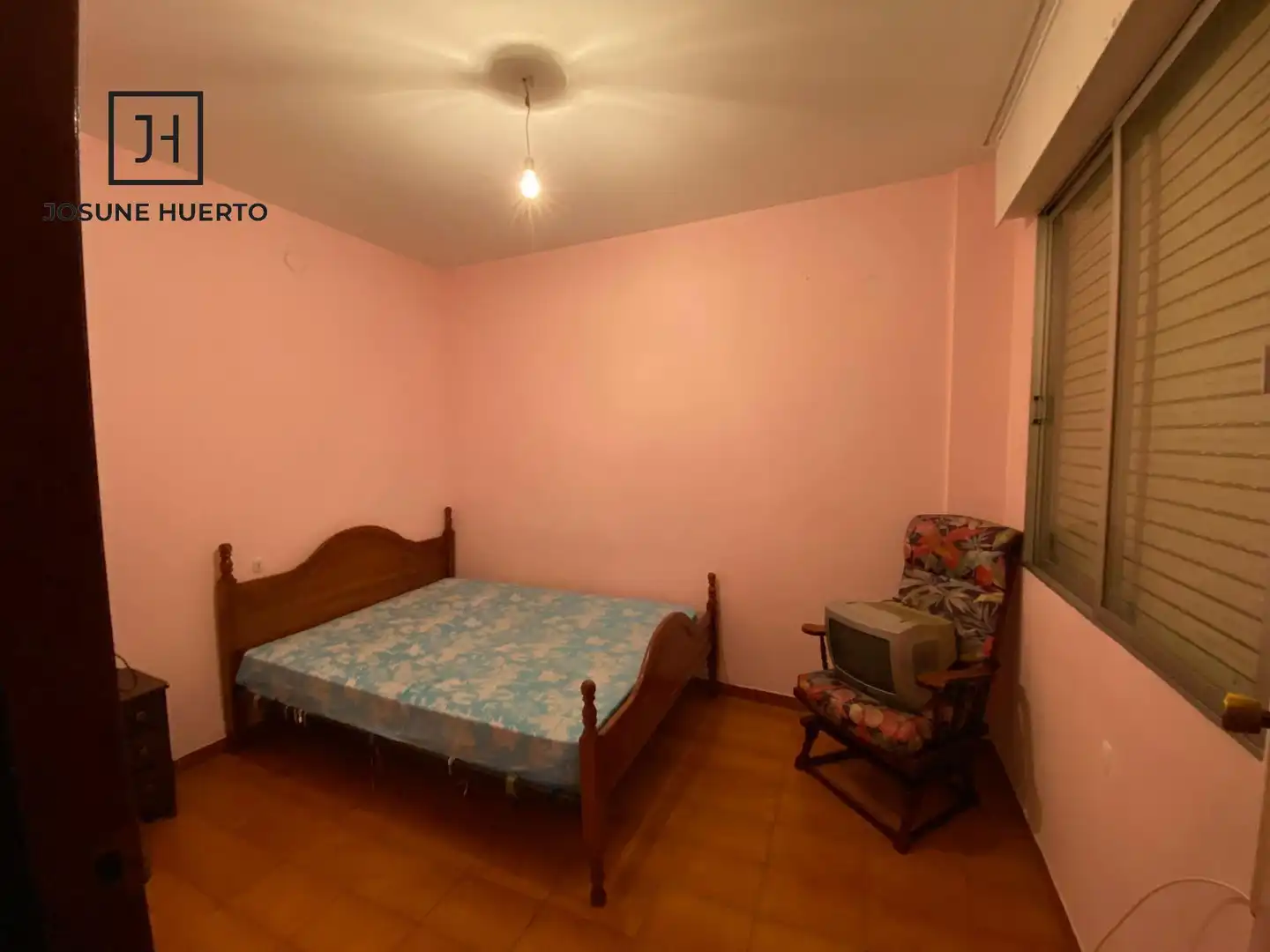 Habitación de Apartamento en venta en Don Benito con Terraza y Balcón