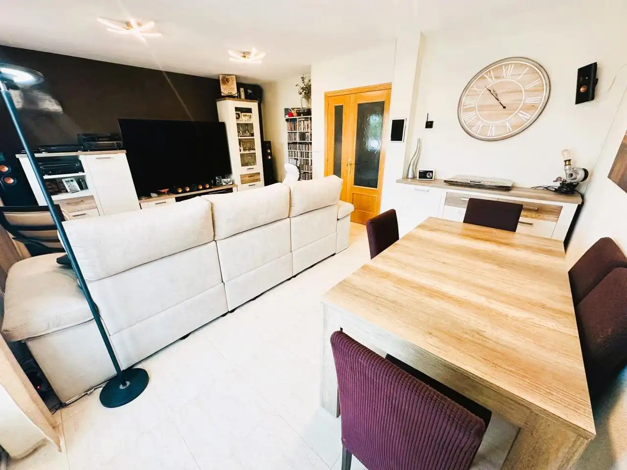 Terraced house with pool for sale in Calle Serrano, imagen 4