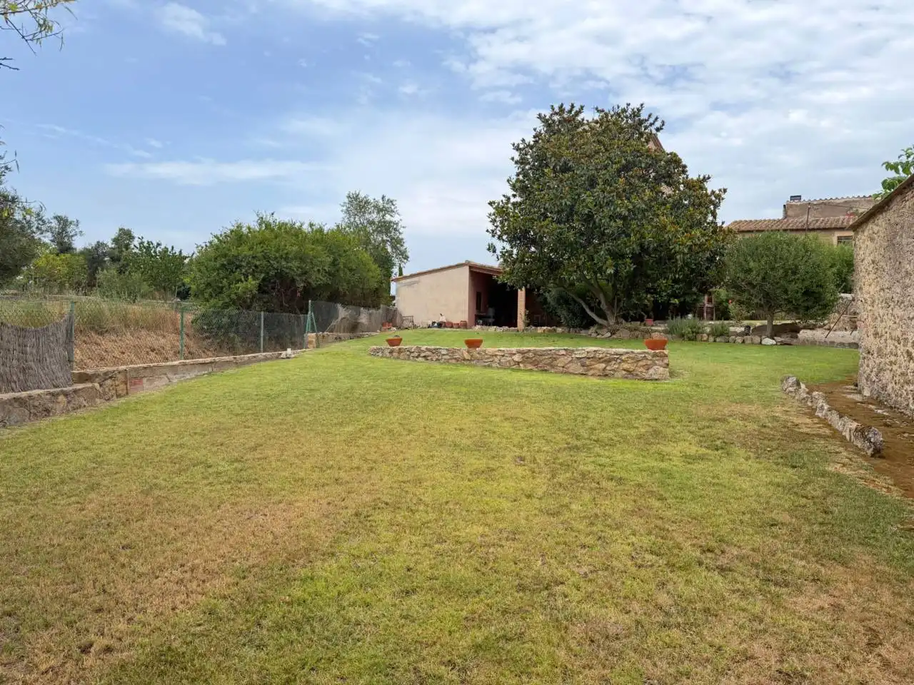 Finca rústica en venda en La Tallada d'Empordà amb Aire condicionat, Calefacció i Jardí privat