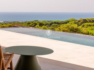 Casa amb piscina en venda a Centre