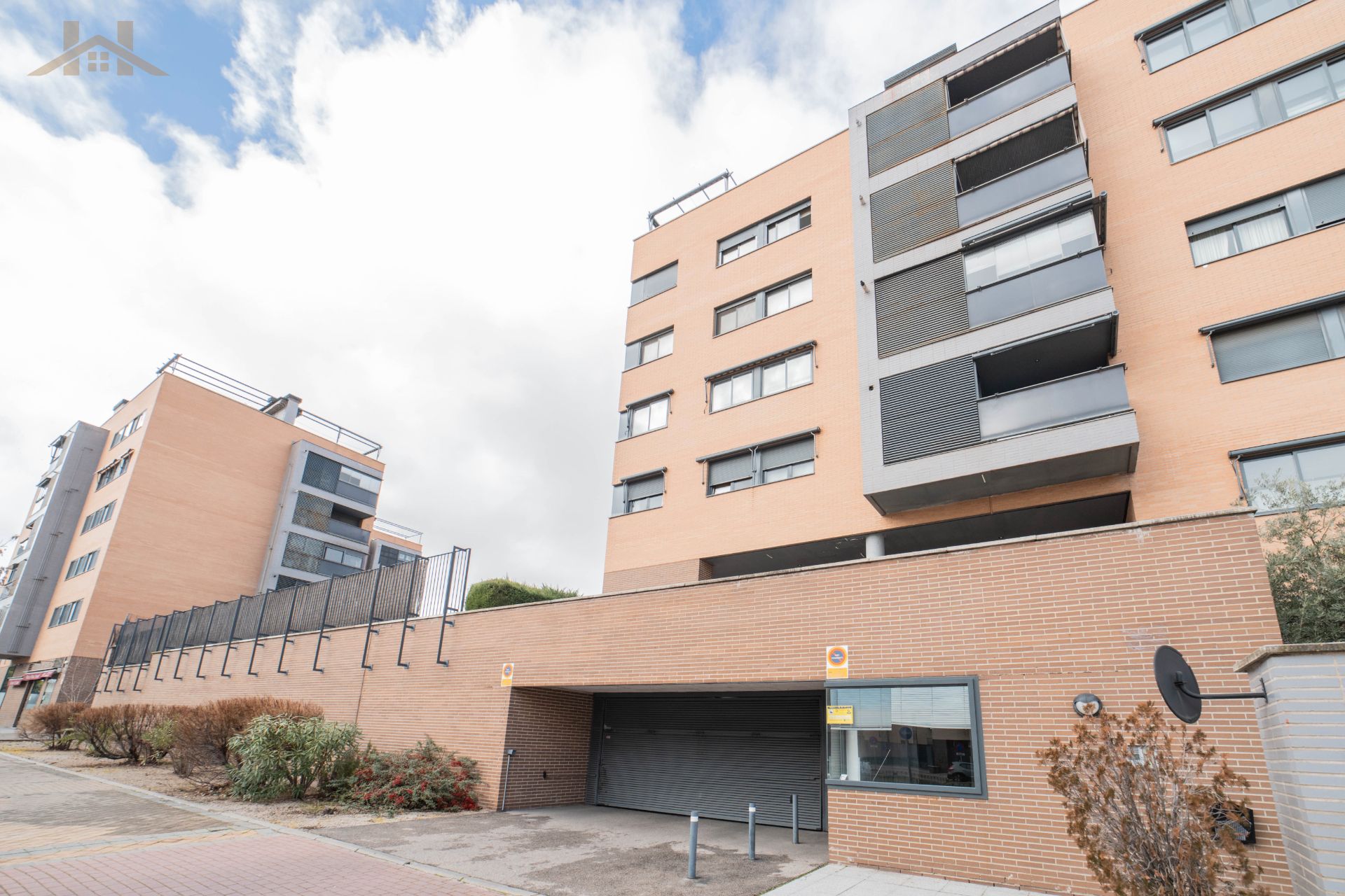 Vista exterior de Piso en venta en Alcorcón con Aire acondicionado, Calefacción y Amueblado