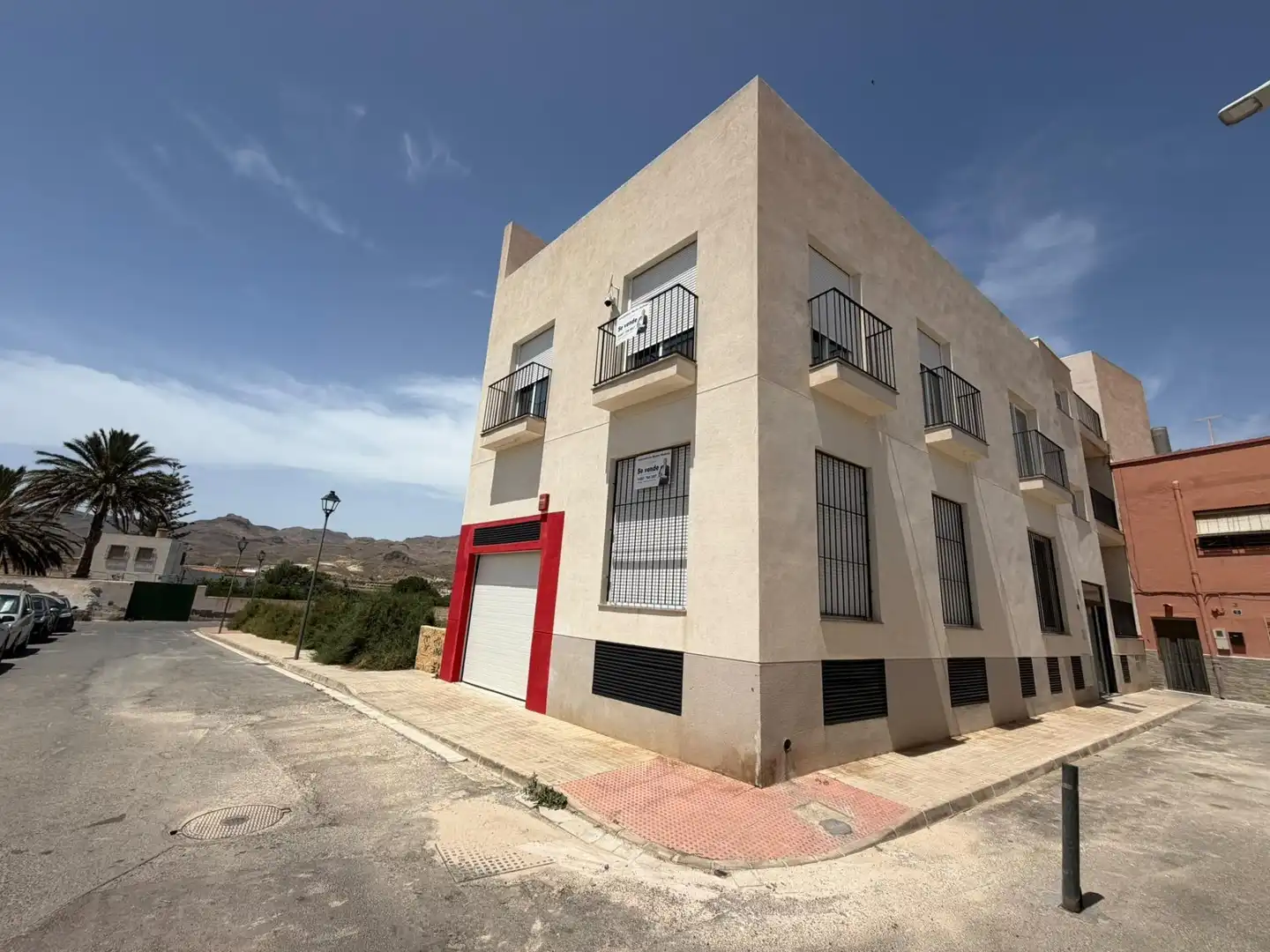 Vista exterior de Piso en venta en Pechina con Trastero y Balcón