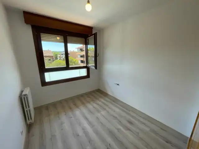 Dormitori de Àtic de lloguer en Sant Cugat del Vallès amb Calefacció, Parquet i Terrassa