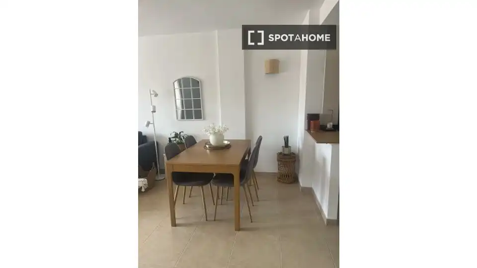 Menjador de Apartament per a compartir en Llucmajor amb Aire condicionat, Terrassa i Moblat