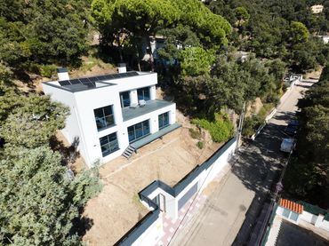 Chalet con piscina en venta en Urbanitzacions del Nord