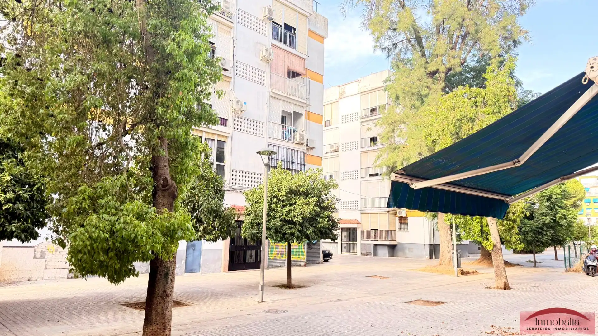 Vista exterior de Piso en venta en Sevilla con Aire acondicionado y Amueblado
