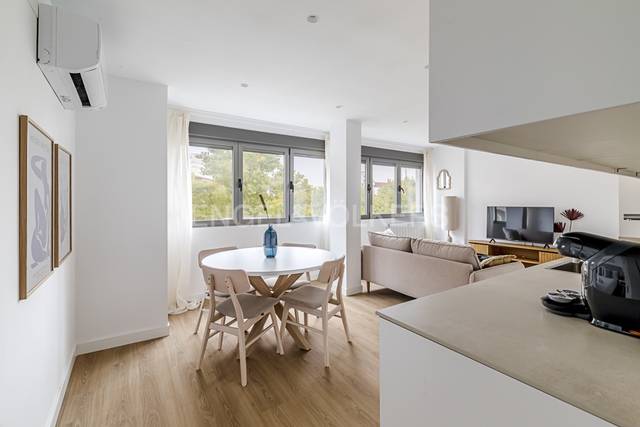 Apartamento en Alquiler en Calle de Londres en Guindalera