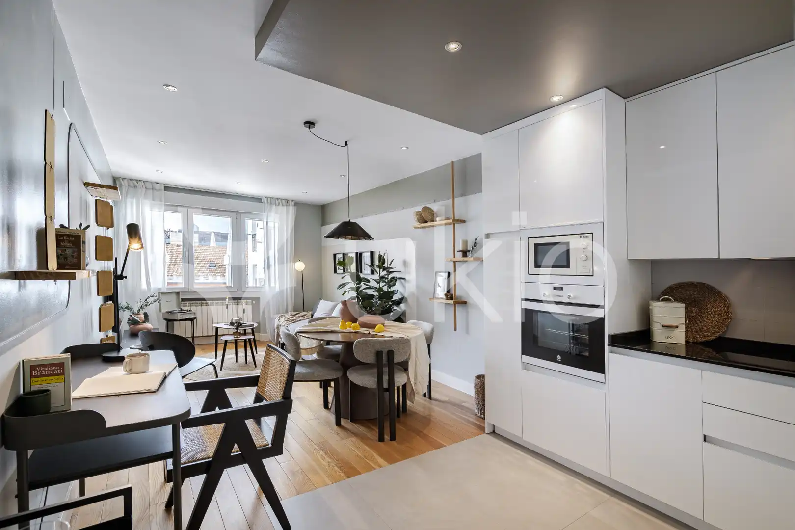 Cocina de Apartamento de alquiler en Madrid con Aire acondicionado, Calefacción y Amueblado