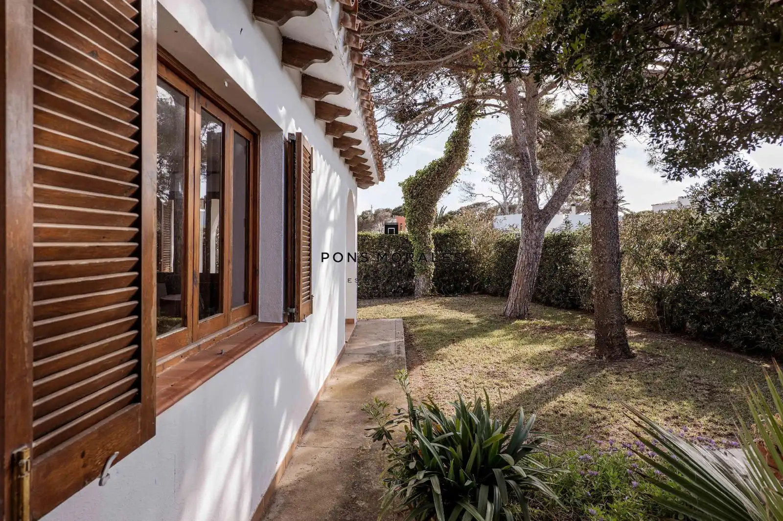 Vista exterior de Casa o xalet en venda en Ciutadella de Menorca amb Aire condicionat, Terrassa i Piscina