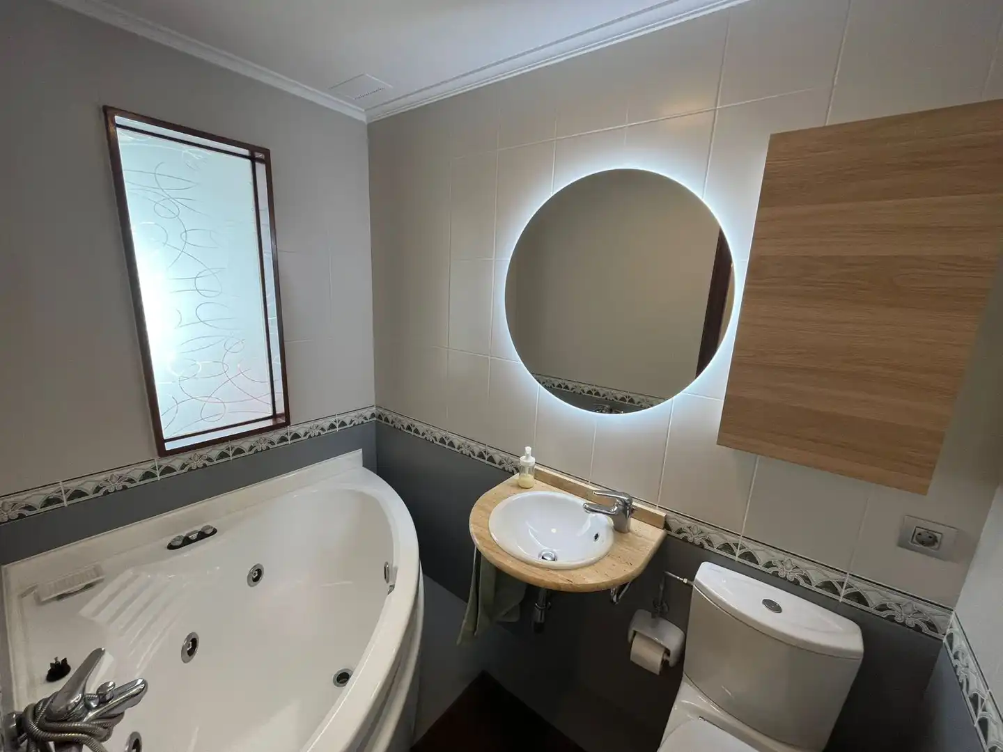 Bathroom of Flat for sale in Noja  with Heating, Terrace and Balcony