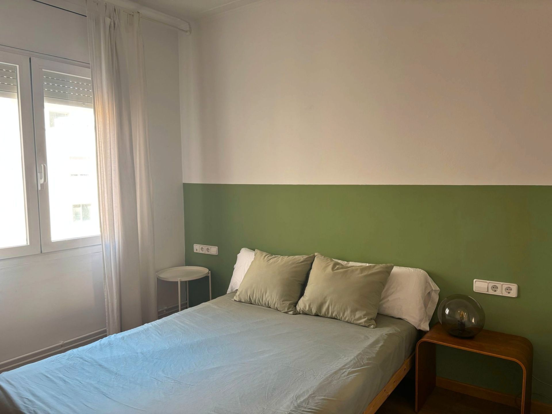 Schlafzimmer von Wohnung zur untervermieten in  Barcelona Capital mit Heizung, Möbliert und Ofen