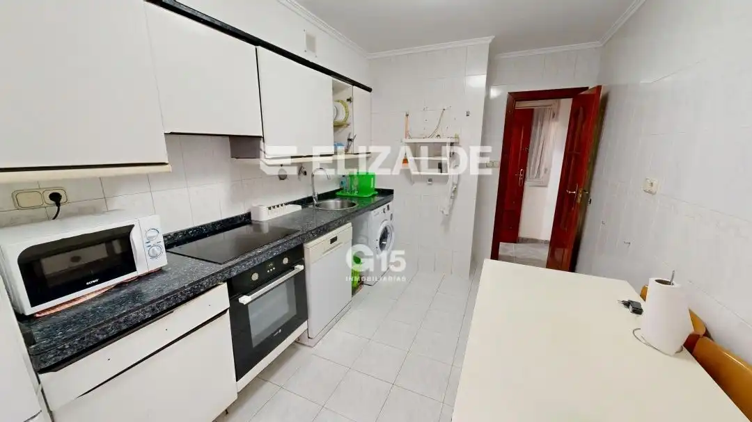 Cocina de Piso en venta en Lasarte-Oria con Calefacción