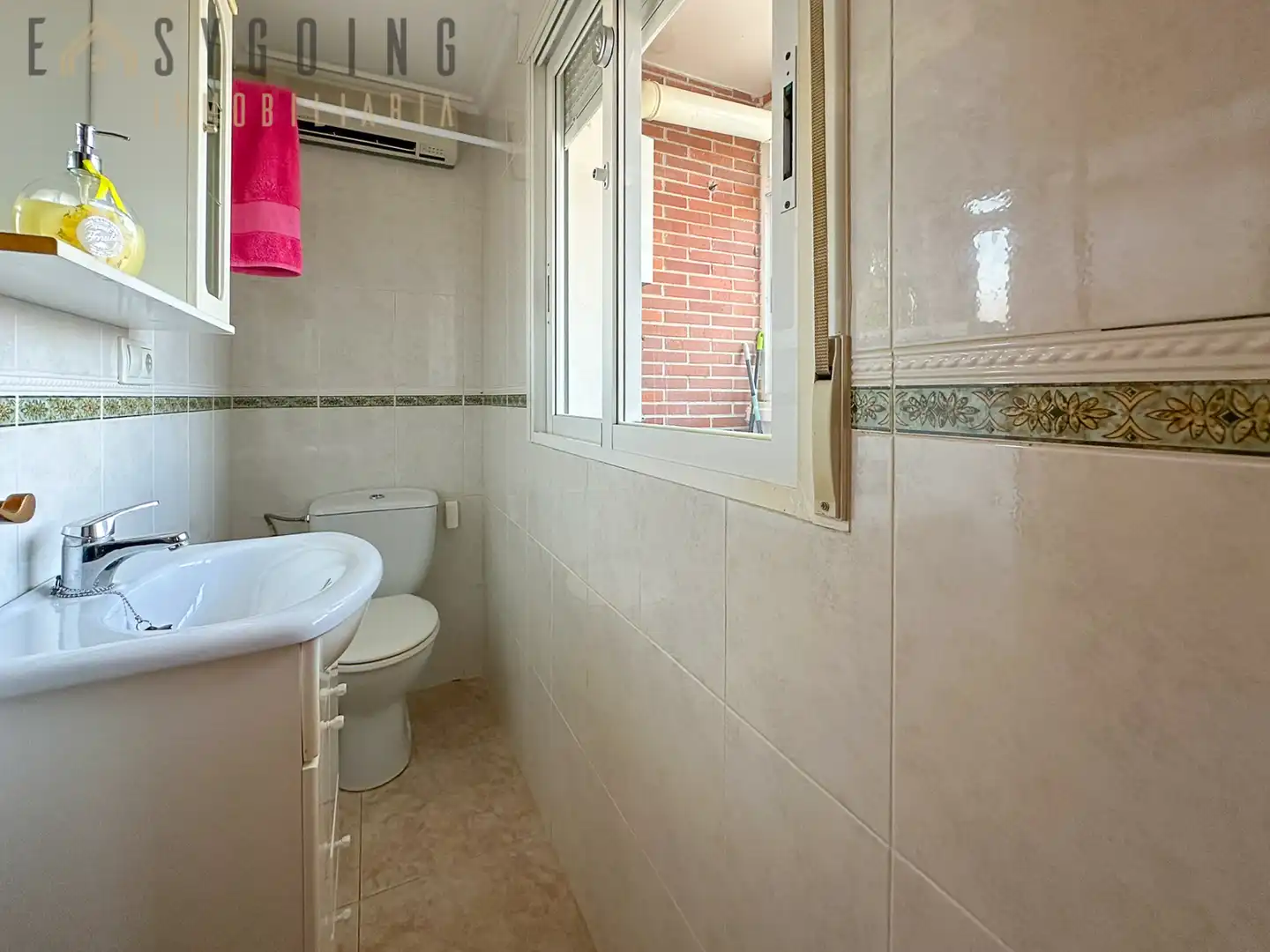 Reihenhaus mit Pool zum Verkauf in Calle Logroño, imagen 43