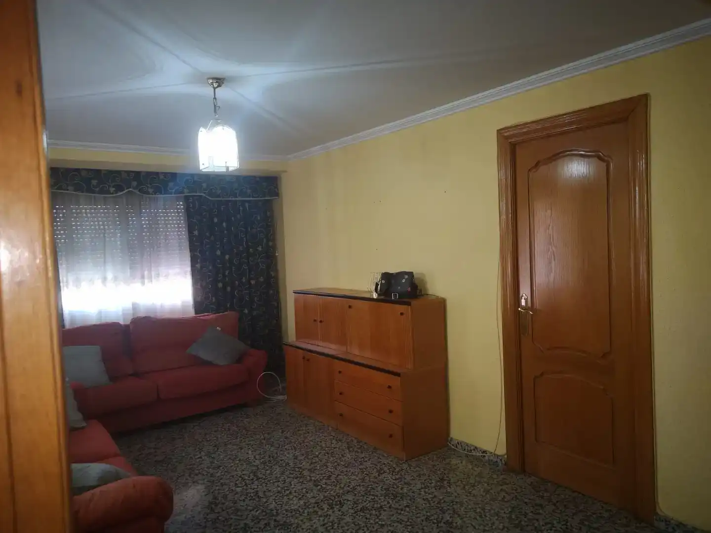 Living room of Flat for sale in Cheste  with Air Conditioner and Balcony