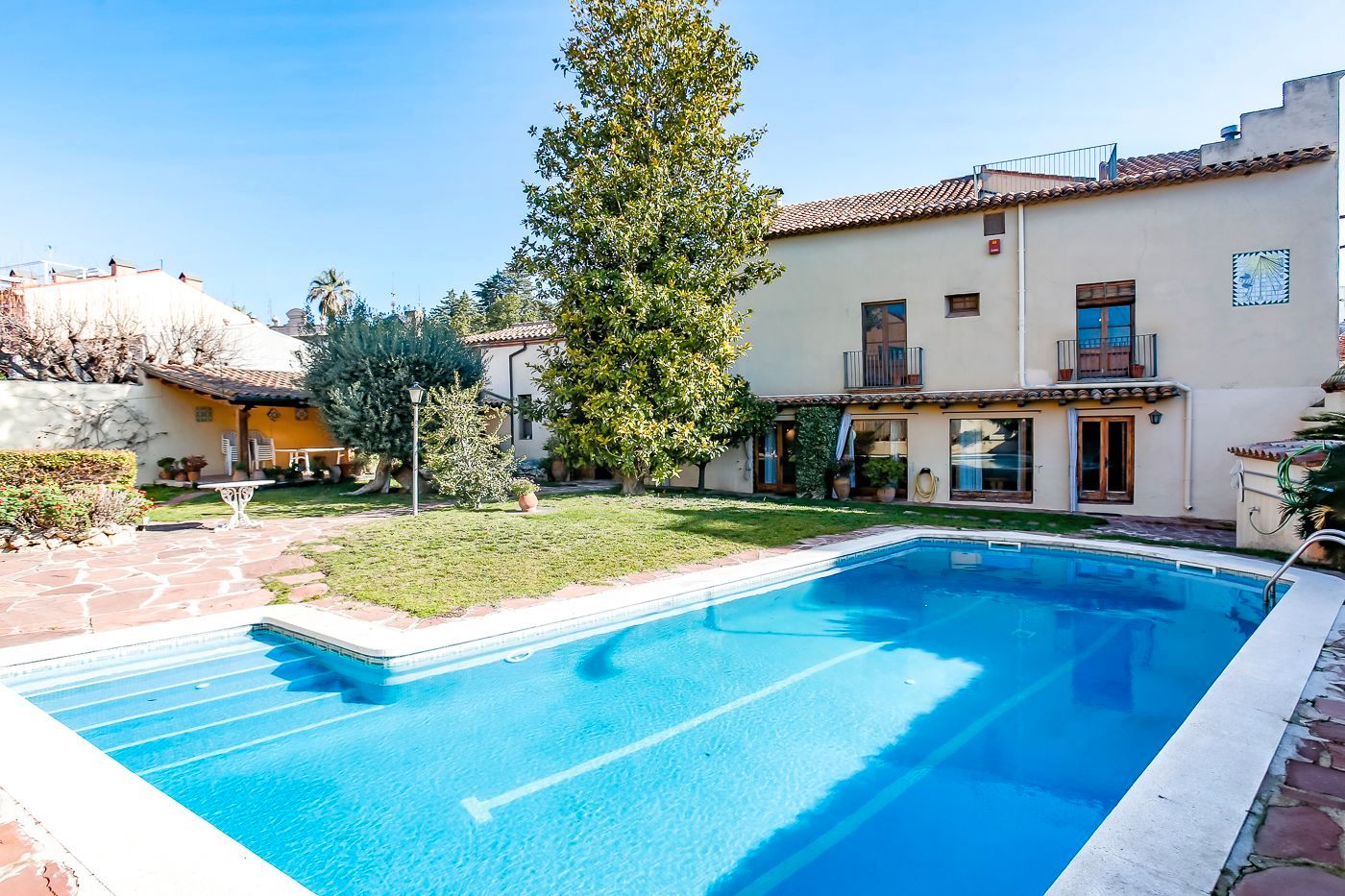 Swimming pool of Country house for sale in Castellar del Vallès  with Heating, Private garden and Terrace