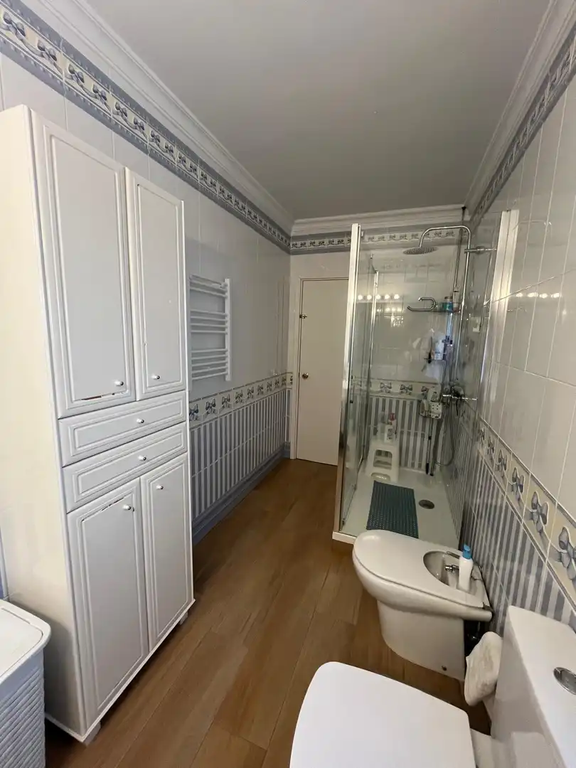 Bathroom of Flat for sale in El Viso del Alcor