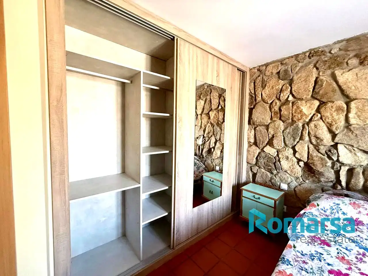 Country homes for rent in Doña Juanita, Gemuño