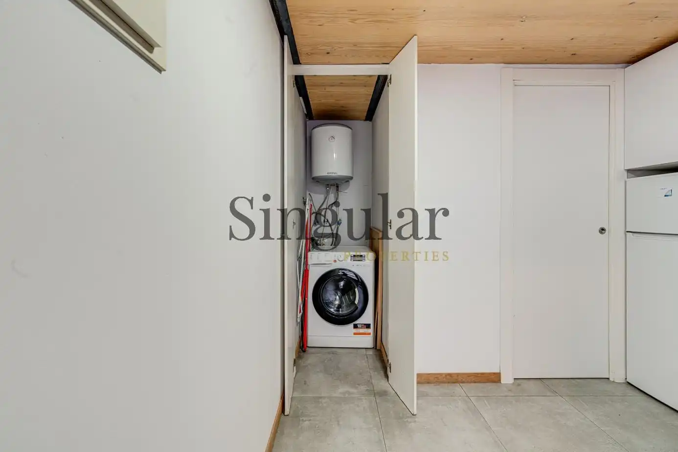 Studio avec ascenseur à vendre à Carrer de València, imagen 17