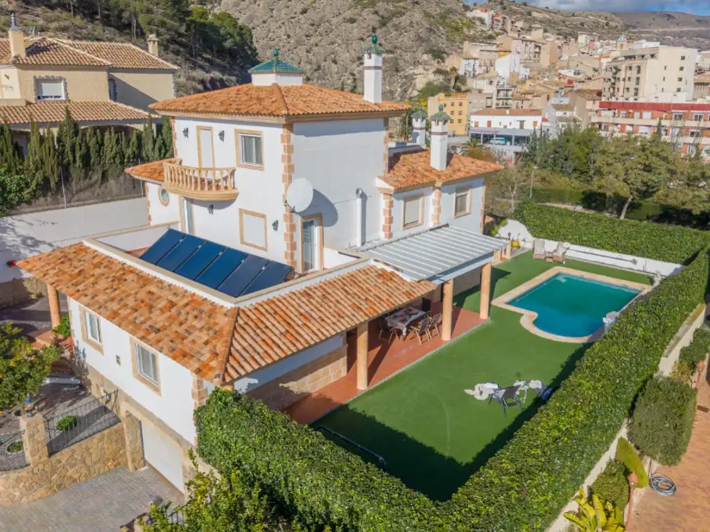 Casa amb piscina en venda a Calle Safareig 12, imagen 7
