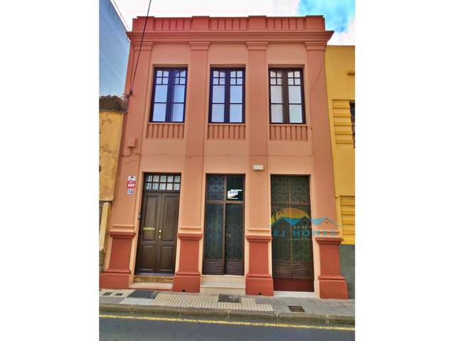 Local comercial en Alquiler en Calle Candilas en La Laguna