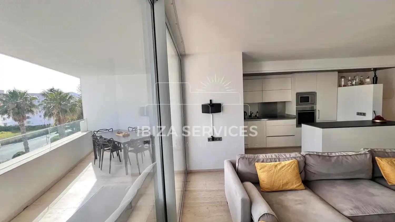 Piso con piscina en alquiler en Marina Botafoc - Platja de Talamanca, imagen 10