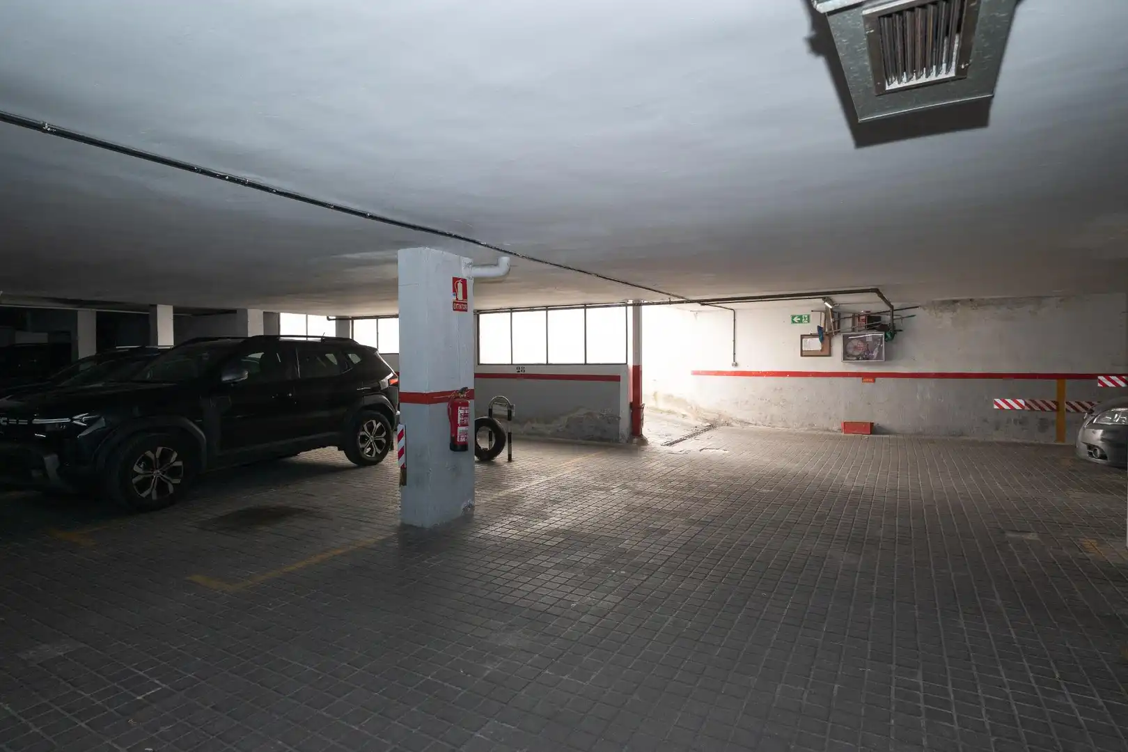 Parkplatz von Garage zum Verkauf in Madrid