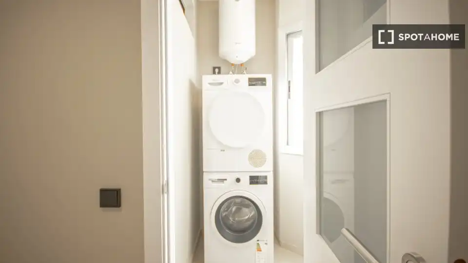 Bany de Apartament per a compartir en Las Palmas de Gran Canaria amb Aire condicionat, Terrassa i Moblat