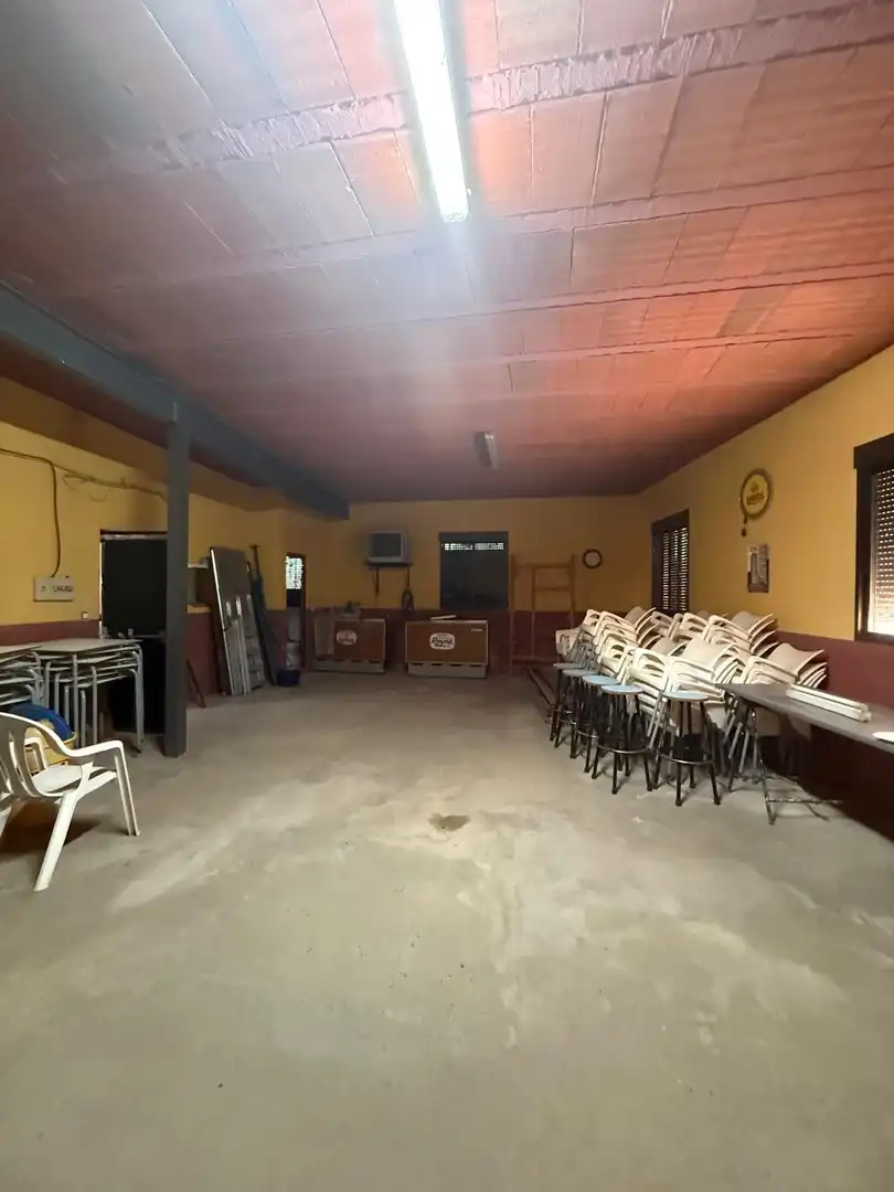 Houses for sale in Erustes  with Private garden and Furnished