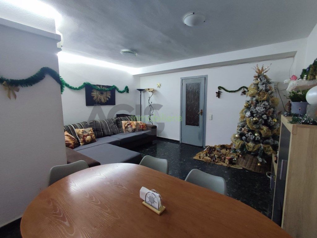 Sala d'estar de Pis en venda en Benifaió amb Terrassa i Balcó