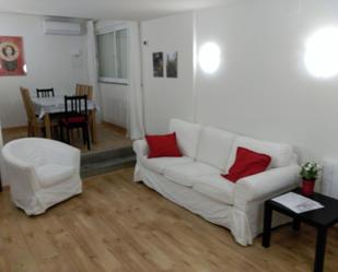 Living room of Flat to rent in  Madrid Capital  with Air Conditioner