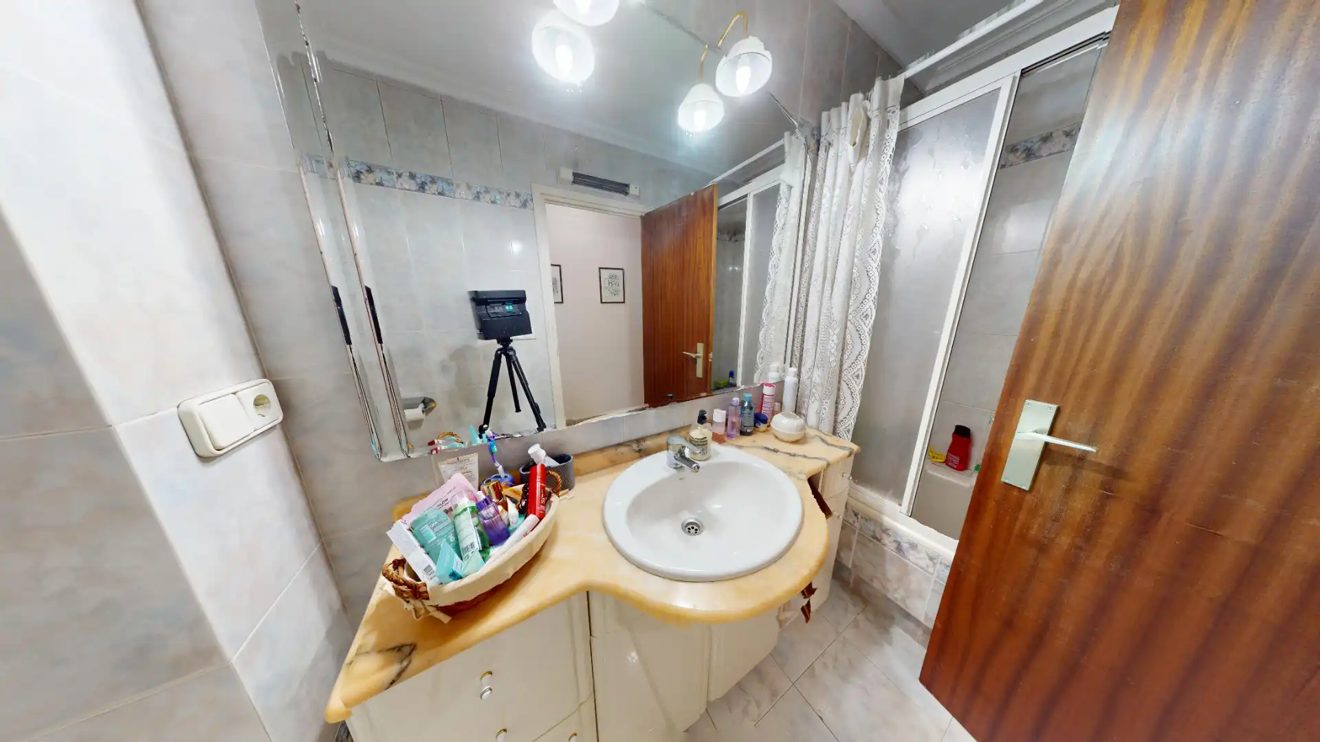 Baño de Casa o chalet en venta en Alicante / Alacant con Aire acondicionado, Jardín privado y Terraza