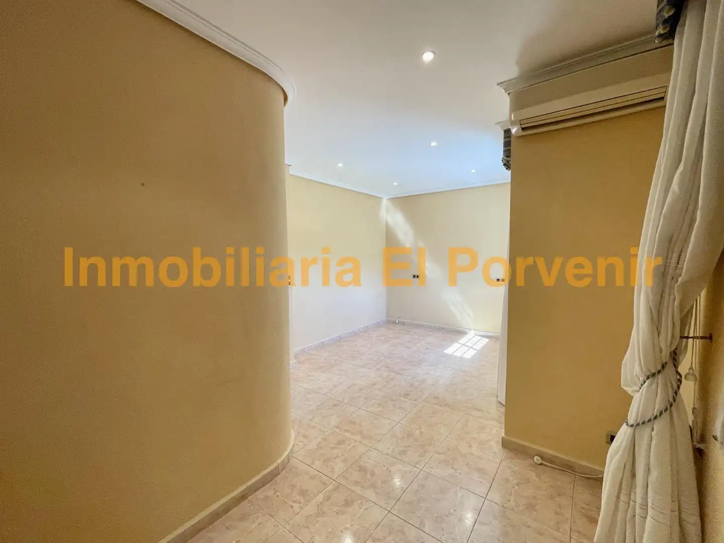 Casa o chalet en venta en Torrent con Aire acondicionado, Jardín privado y Terraza