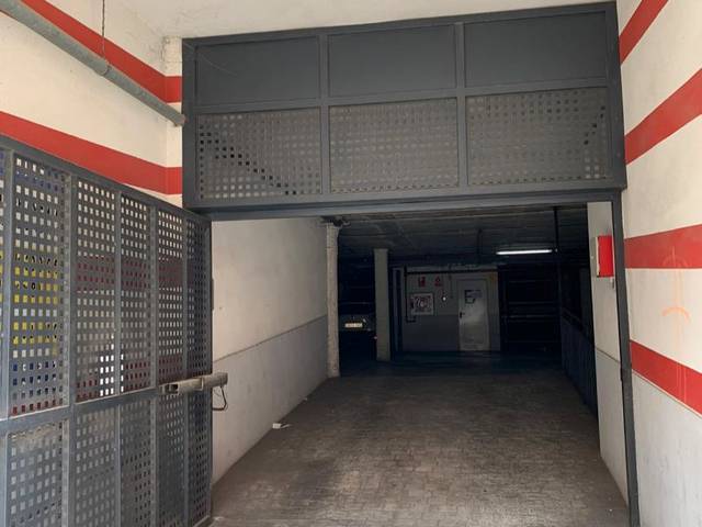 Garaje en Alquiler en Calle Refino, 20 en El Ejido