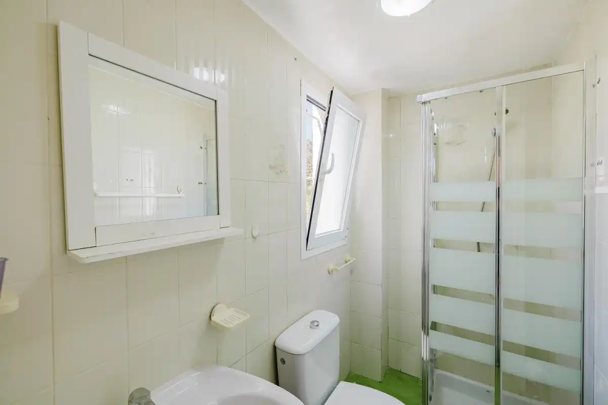 Bathroom of Detached homes for sale in Nerja  with Air Conditioner, Heating and Private garden