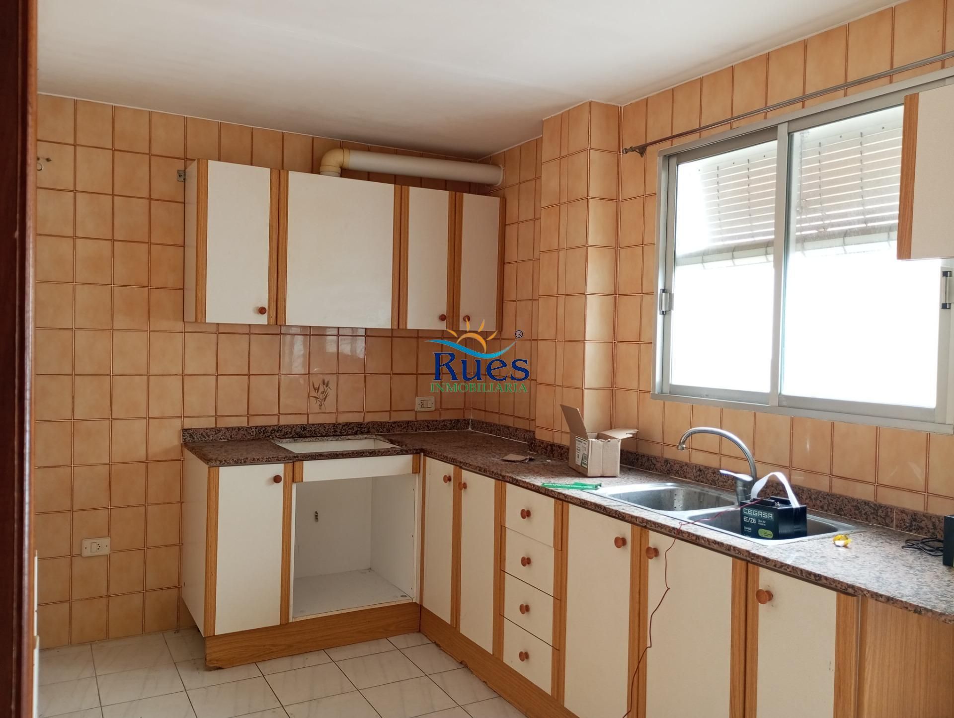 Kitchen of Flat for sale in Torreblanca  with Terrace