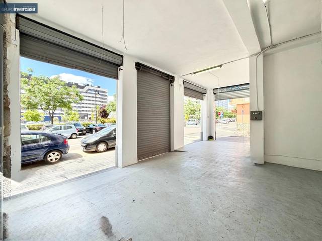 Local comercial en Alquiler en Quart de Poblet