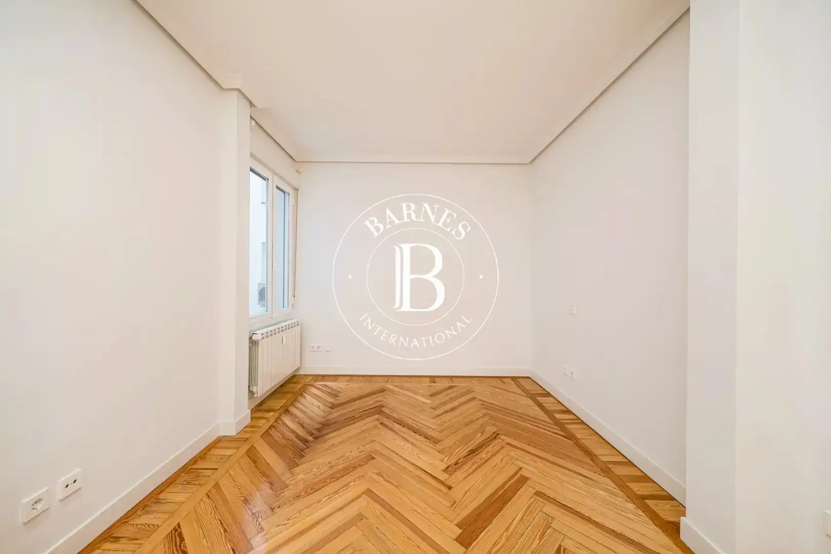 Schlafzimmer von Wohnung zur Miete in Madrid mit Klimaanlage, Heizung und Ofen