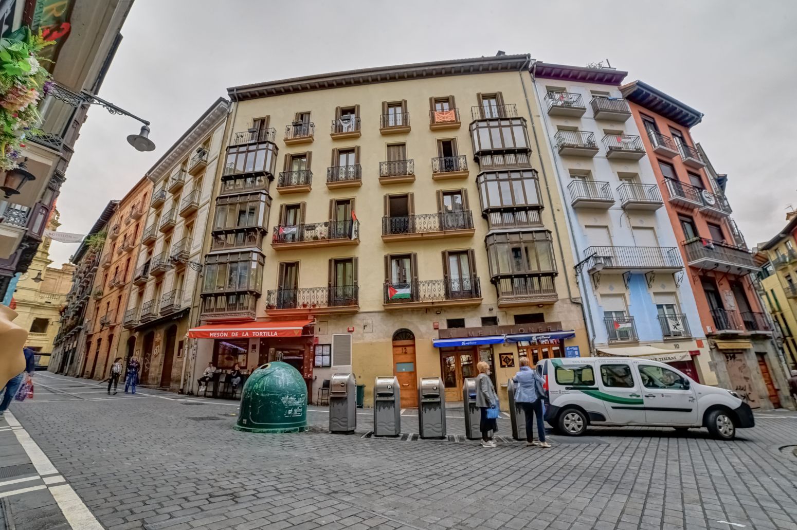 Exterior view of Flat for sale in  Pamplona / Iruña  with Balcony