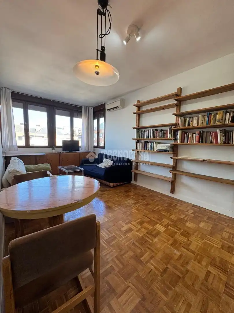 Sala de estar de Piso en venta en Madrid con Aire acondicionado, Calefacción y Parquet