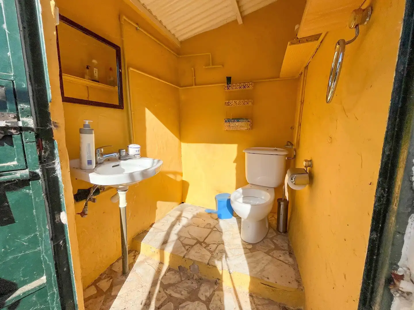 Baño de Terreno en venta en La Nava
