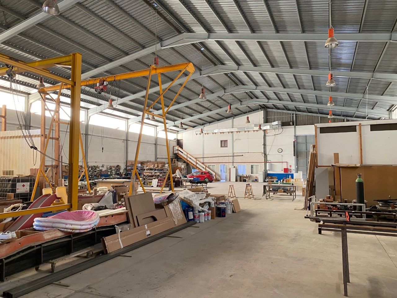 Industrial buildings for sale in Tocina