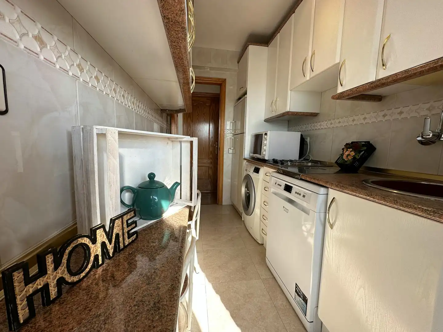 Kitchen of Flat for rent in Madrid  with Air Conditioner, Heating and Private garden