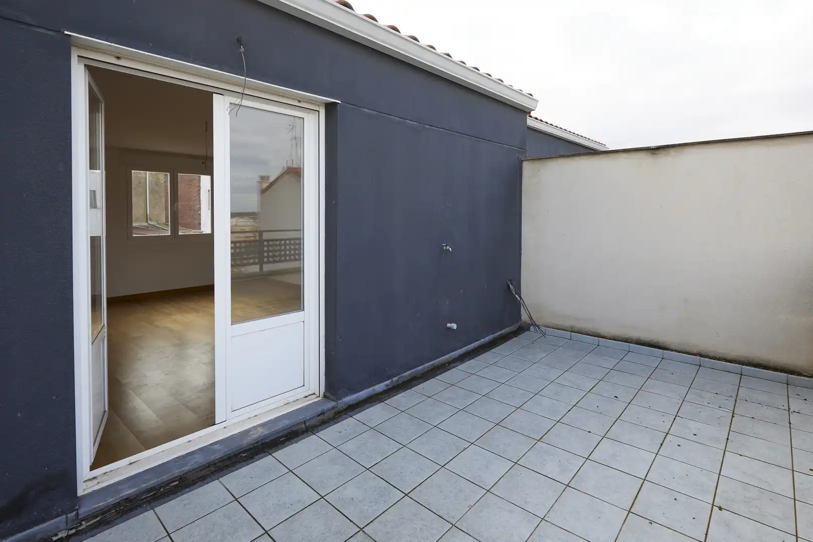 Terrassa de Casa adosada en venda en Rincón de Soto amb Calefacció, Parquet i Terrassa