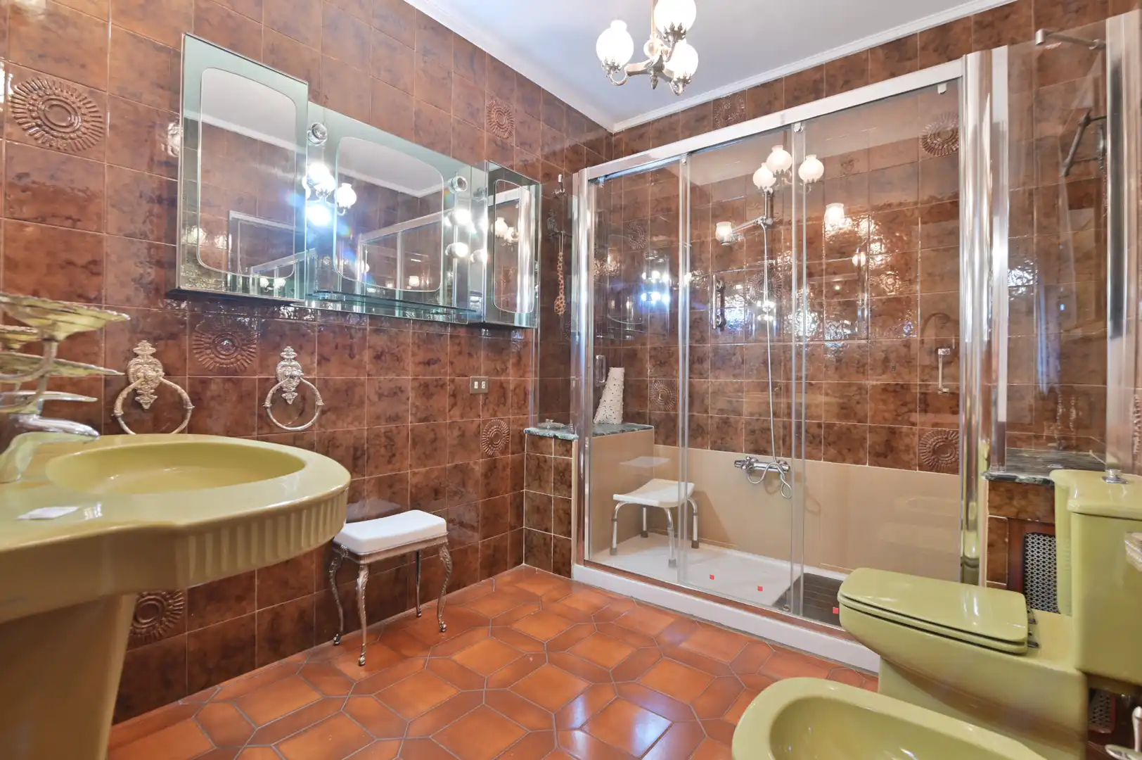 Baño de Piso en venta en Bilbao  con Calefacción y Balcón