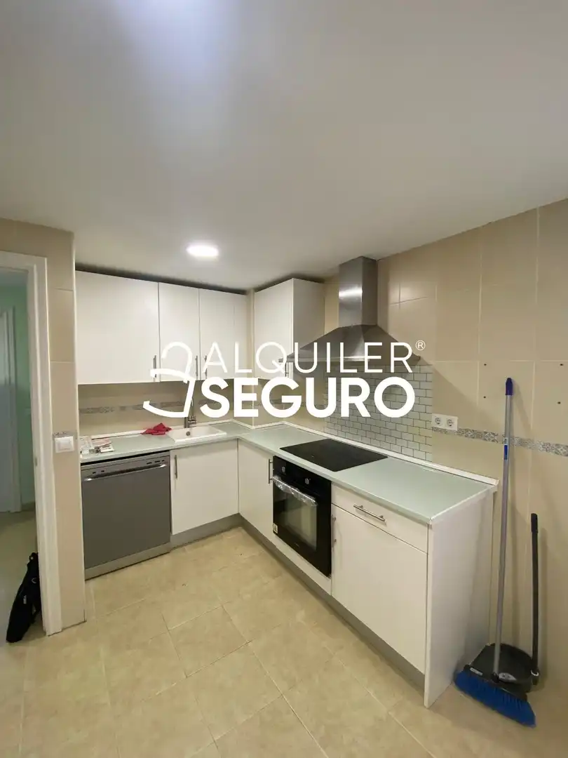 Cocina de Piso de alquiler en Los Valles - Sanz Vázquez - El Fuerte