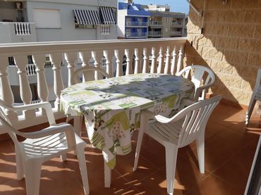 Flat to rent in Carrer la Habana