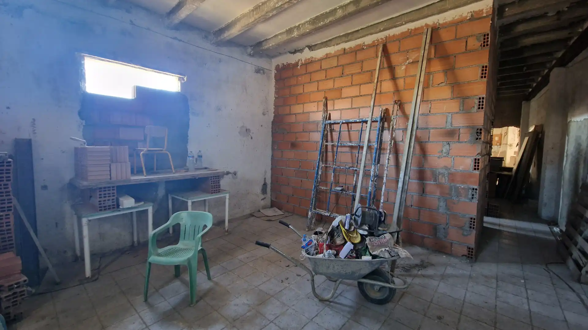 Finca rústica en venda en Instinción amb Aire condicionat, Jardí privat i Traster
