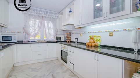 Foto 5 de Casa o chalet en venta en Altos de la Zubia, La Zubia