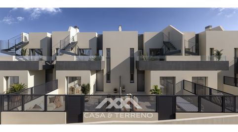 Adosados modernos con piscina en Nerja